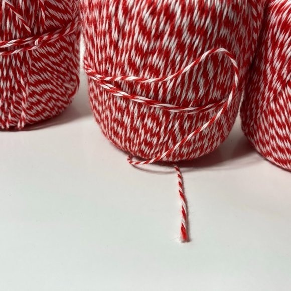 12 Aunt Lydia's Baker's Cotton Crochet Thread Red - Picture 7 of 13